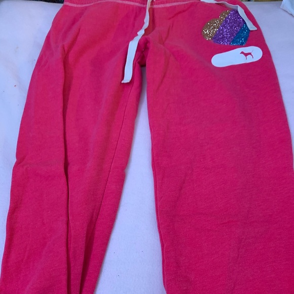 Pink VS capris sweat pants - Picture 2 of 2